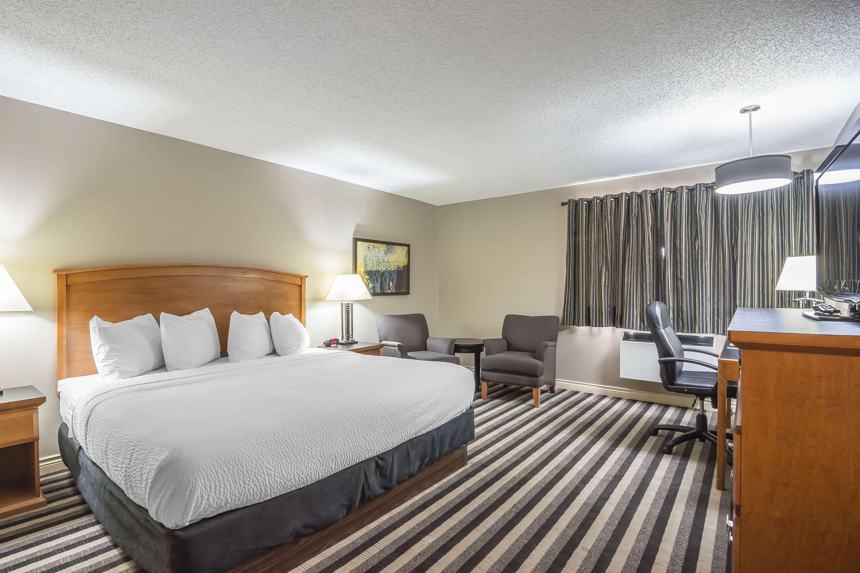Quality Inn West Edmonton Exteriör bild