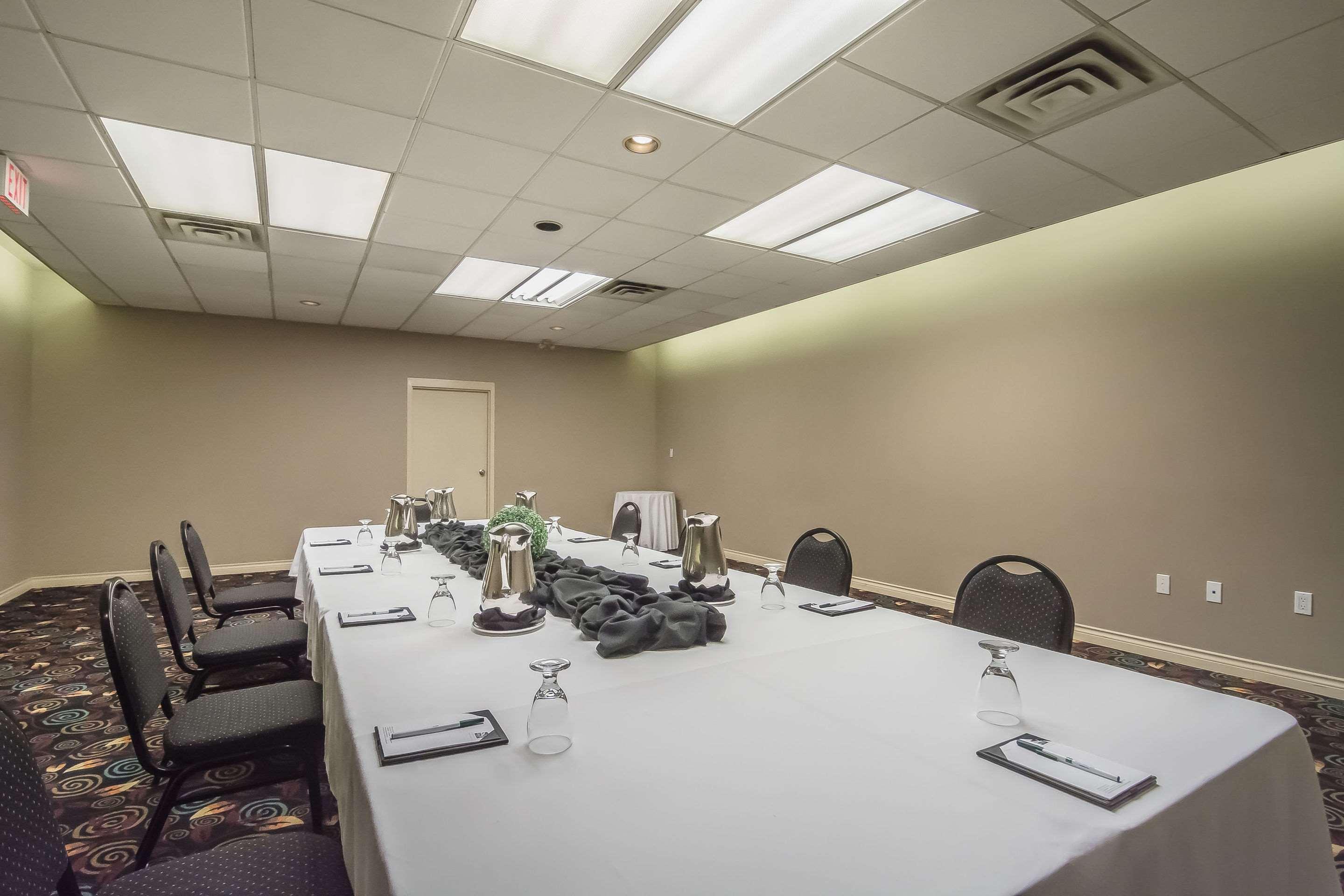 Quality Inn West Edmonton Exteriör bild